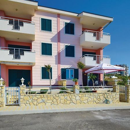 روغوزنيكا Apartment Rogoznica المظهر الخارجي الصورة