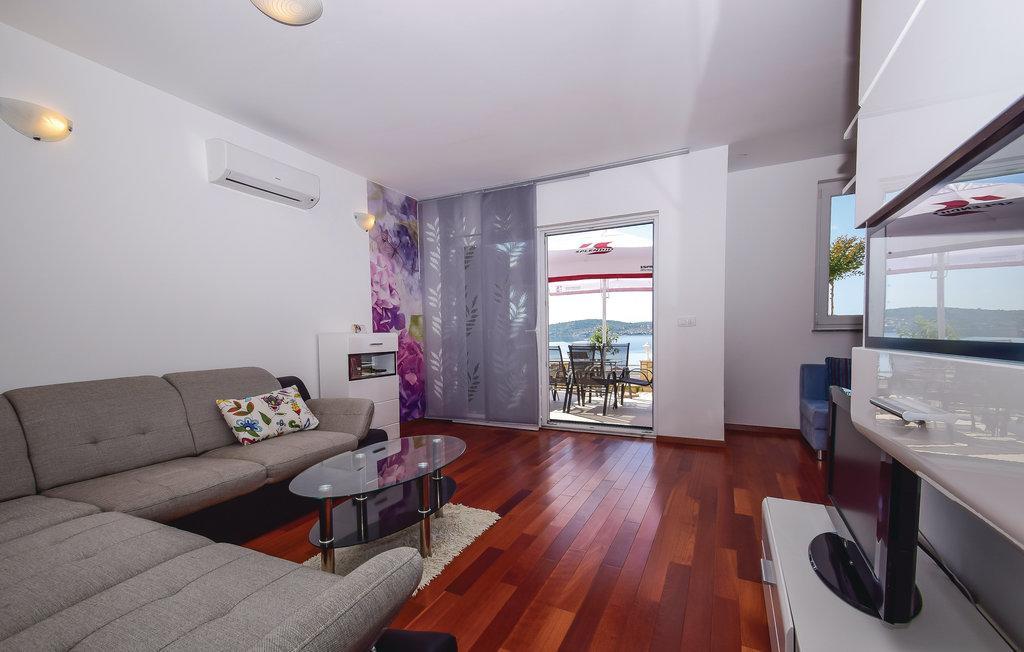 روغوزنيكا Apartment Rogoznica المظهر الخارجي الصورة